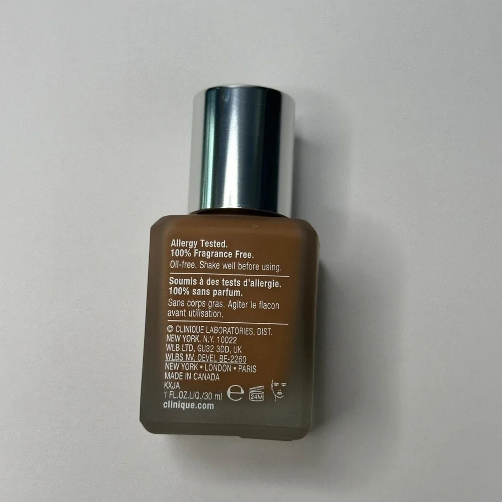 Clinique Superbalanced Makeup 1 FL.OZ./30ml WN 114 golden (D)‎ Allergy Tested
